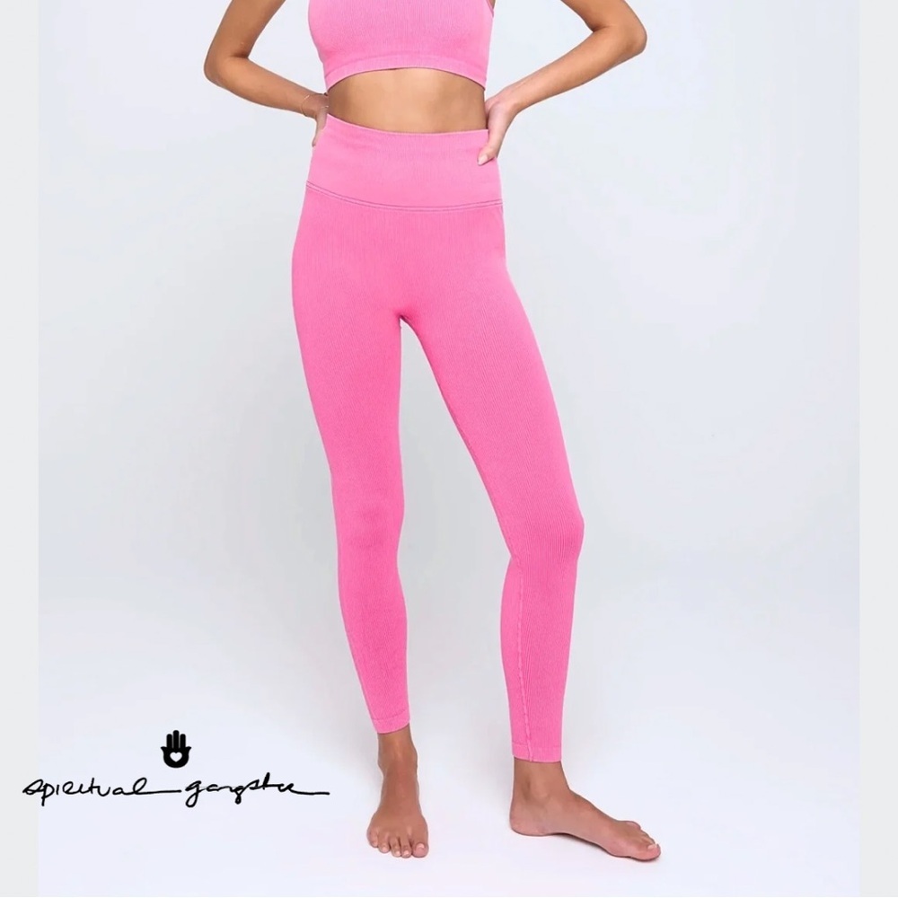 NWOT Spiritual Gangster Love Sculpt 7/8 Leggings